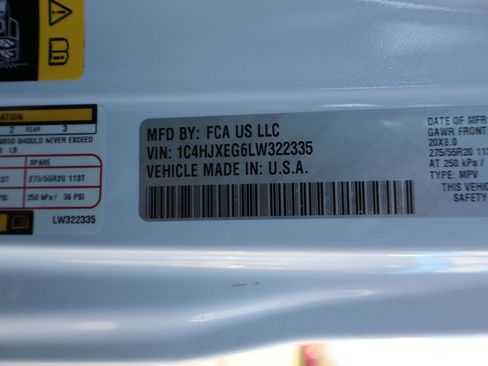 Used 2020 Jeep Wrangler Unlimited Sahara image 52