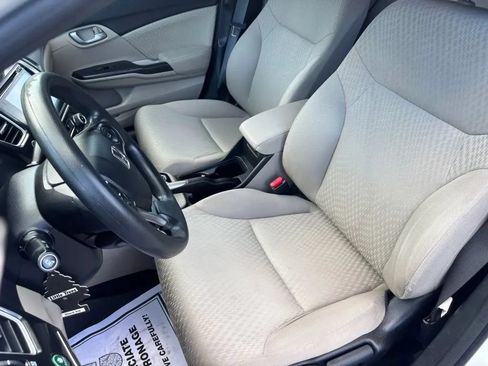 Used 2015 Honda Civic SE image 11