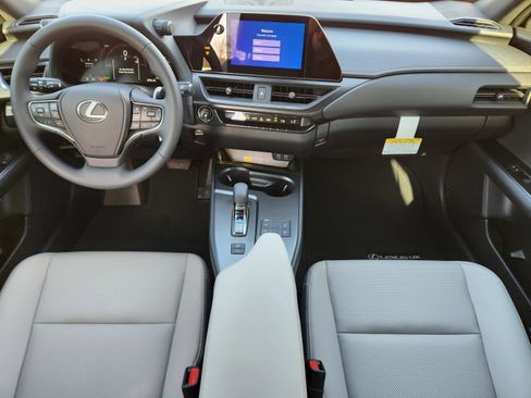 New 2026 Lexus UX 300h FWD image 19