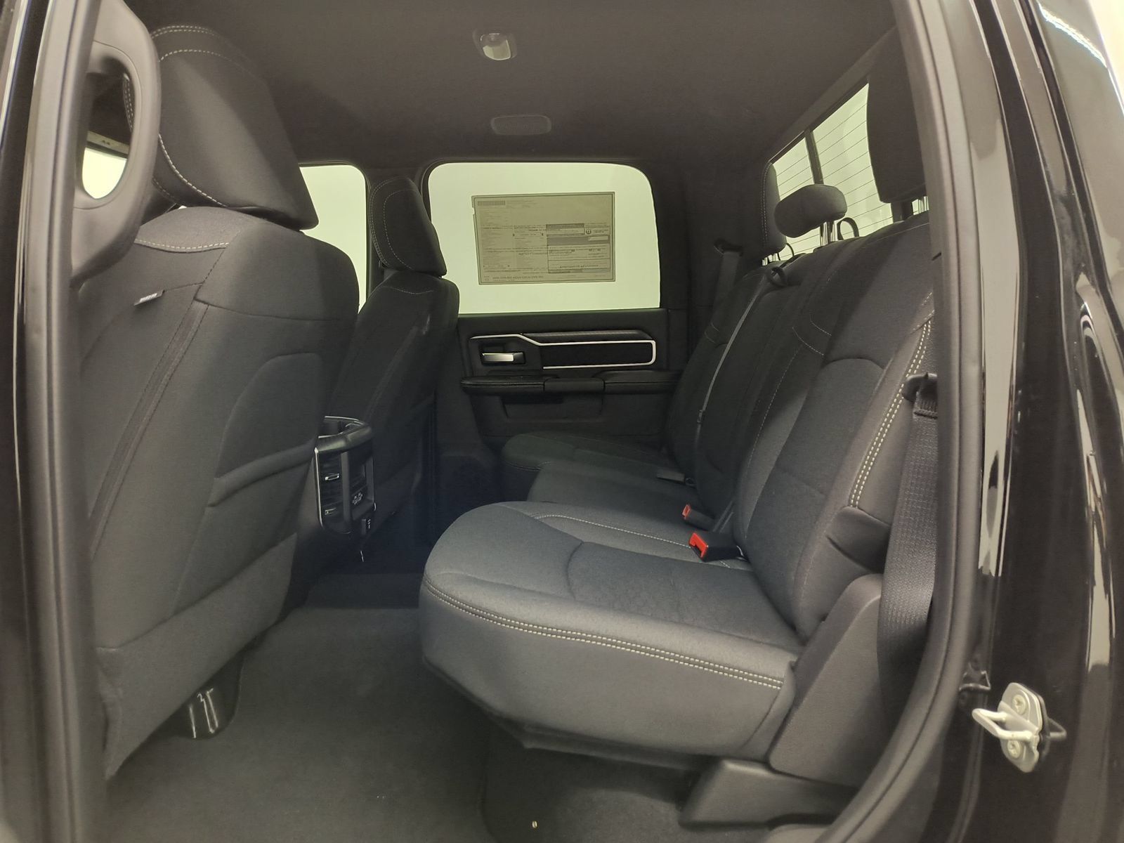 New 2026 RAM 3500 Big Horn AWD/4WD image 12