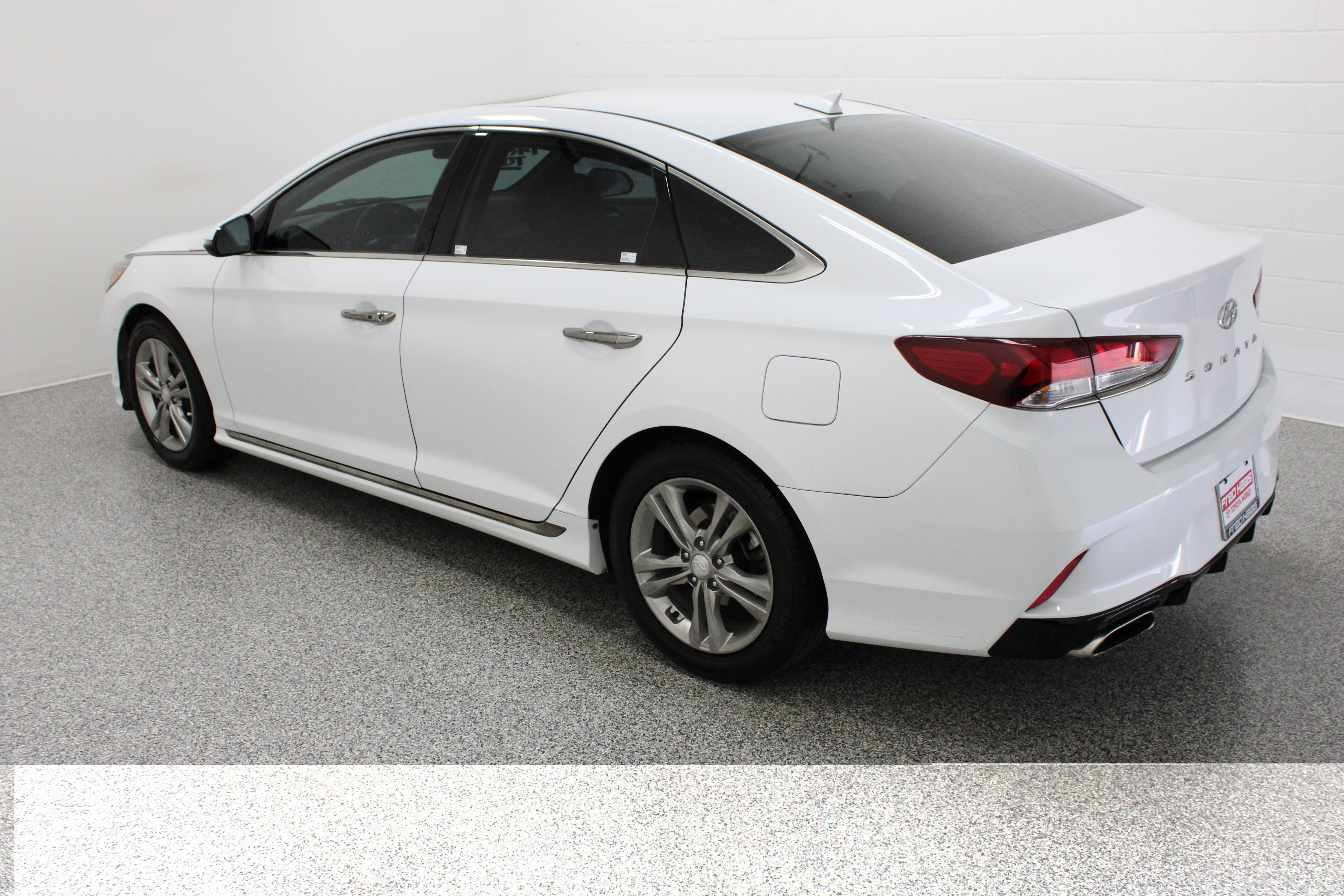 Used 2018 Hyundai Sonata Sport FWD image 9
