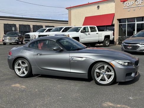 Used 2011 BMW Z4 sDrive30i w/ M Sport Pkg image 11