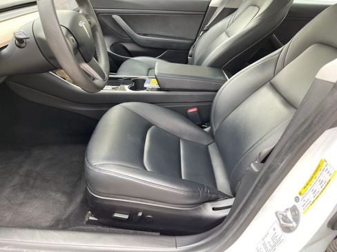 Used 2023 Tesla Model 3 Standard Range RWD image 12