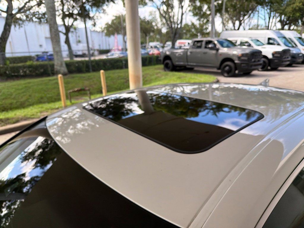 Used 2024 Lexus ES 350 F Sport w/ Accessory Package (Z2) FWD image 17