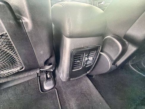 Used 2021 Jeep Grand Cherokee Laredo RWD image 20