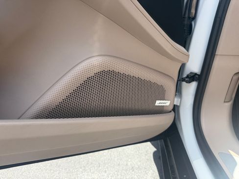 Certified 2024 Porsche Panamera 4 AWD/4WD image 23