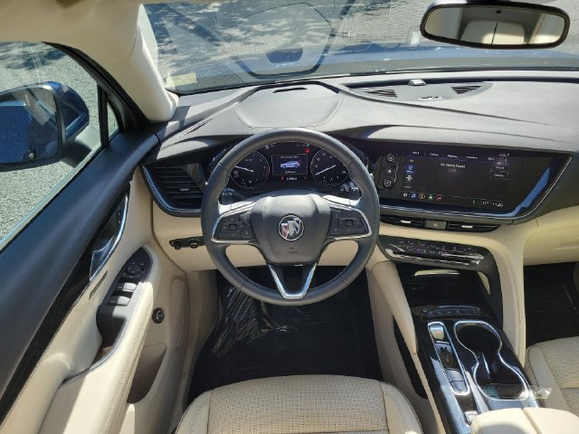 Used 2023 Buick Envision Essence AWD/4WD image 10