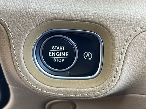 New 2026 Mercedes-Benz GLE 450 4MATIC image 32