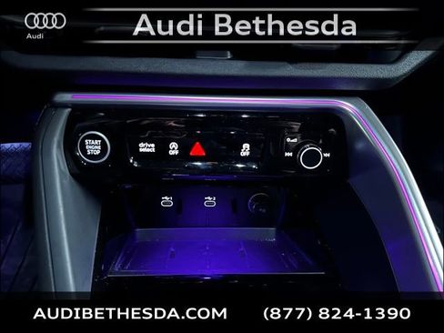 Certified 2025 Audi Q5 Premium w/ Convenience Package AWD/4WD image 23