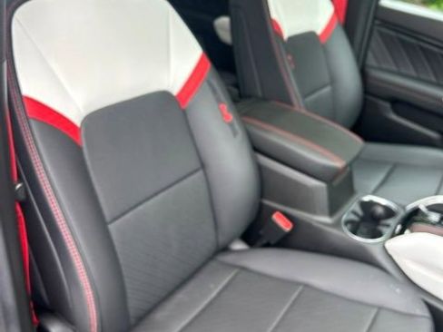 Used 2024 GMC Canyon AT4X AWD/4WD image 22