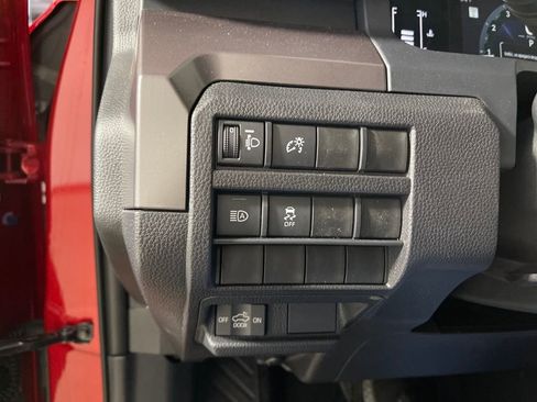 New 2026 Toyota Tacoma SR5 image 29