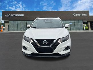 Used 2021 Nissan Rogue Sport SV video 2