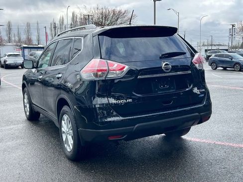 Used 2014 Nissan Rogue SV image 7