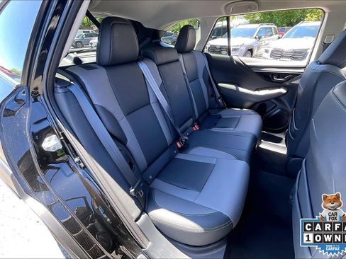 Certified 2025 Subaru Outback Onyx Edition AWD/4WD image 21
