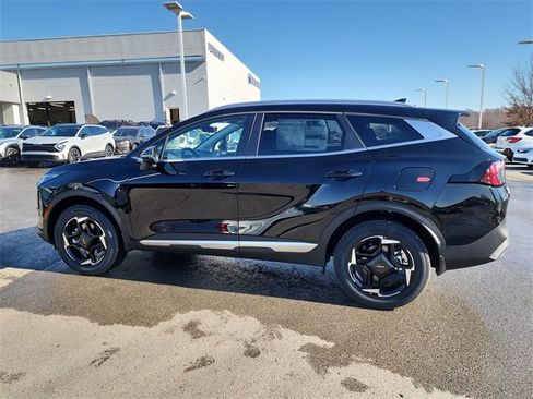 New 2026 Kia Sportage EX image 8