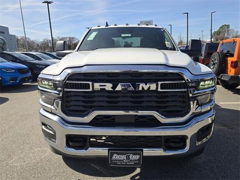 New 2026 RAM 2500 Tradesman image 15