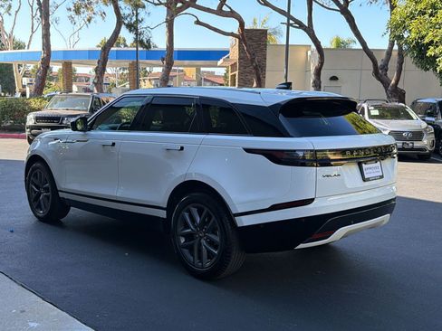 Used 2026 Land Rover Range Rover Velar Dynamic SE AWD/4WD image 3
