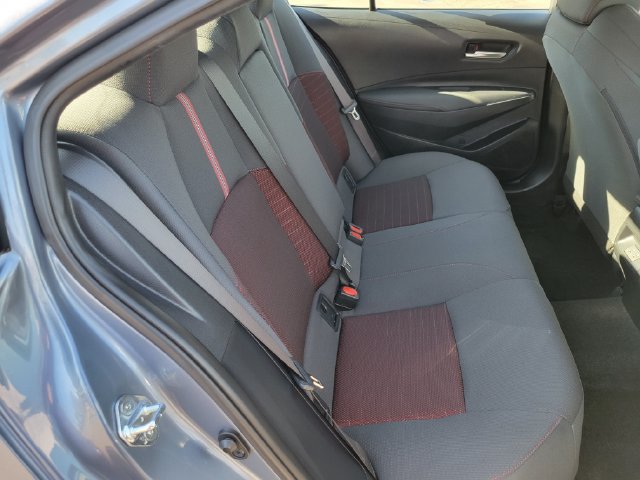Used 2024 Toyota Corolla SE w/ SE Premium Package FWD image 24