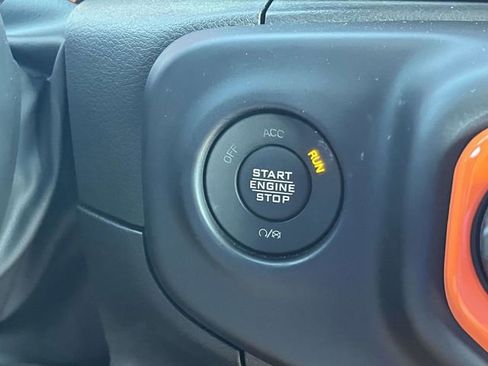 Certified 2022 Jeep Wrangler Unlimited Sport image 31