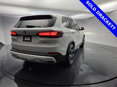 Certified 2022 BMW X5 sDrive40i w/ Premium Package image 8