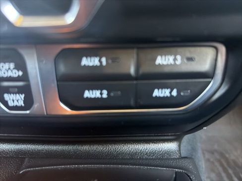 Used 2024 Jeep Wrangler Unlimited Rubicon 4xe image 39