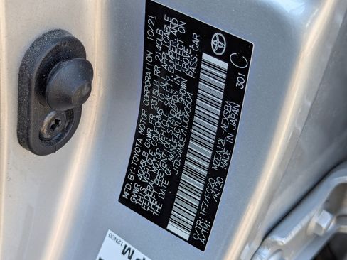 Used 2022 Toyota Corolla SE image 35