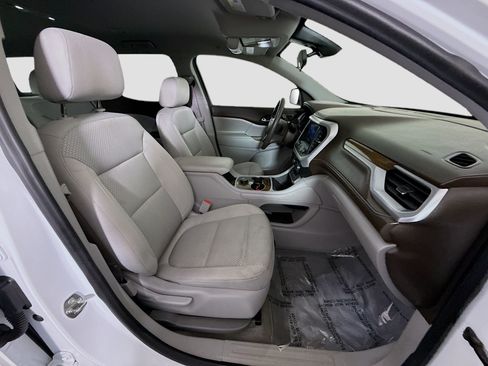 Used 2022 GMC Acadia SLE FWD image 29
