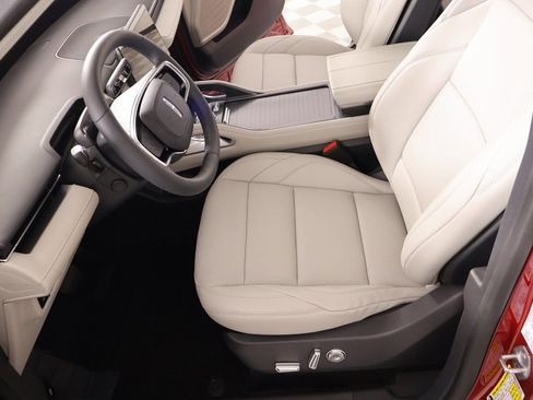 New 2026 Lincoln Nautilus Premier AWD/4WD image 11