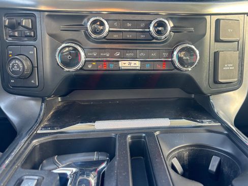 Certified 2022 Ford F150 Lariat w/ Equipment Group 502A High image 49