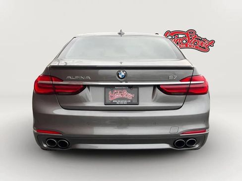 Used 2019 BMW ALPINA B7 xDrive AWD/4WD image 6