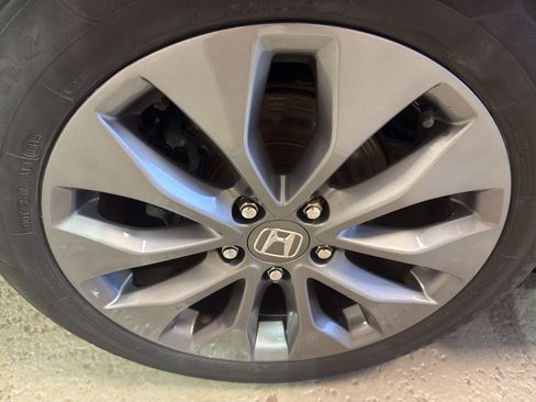 Used 2013 Honda Accord EX-L image 33