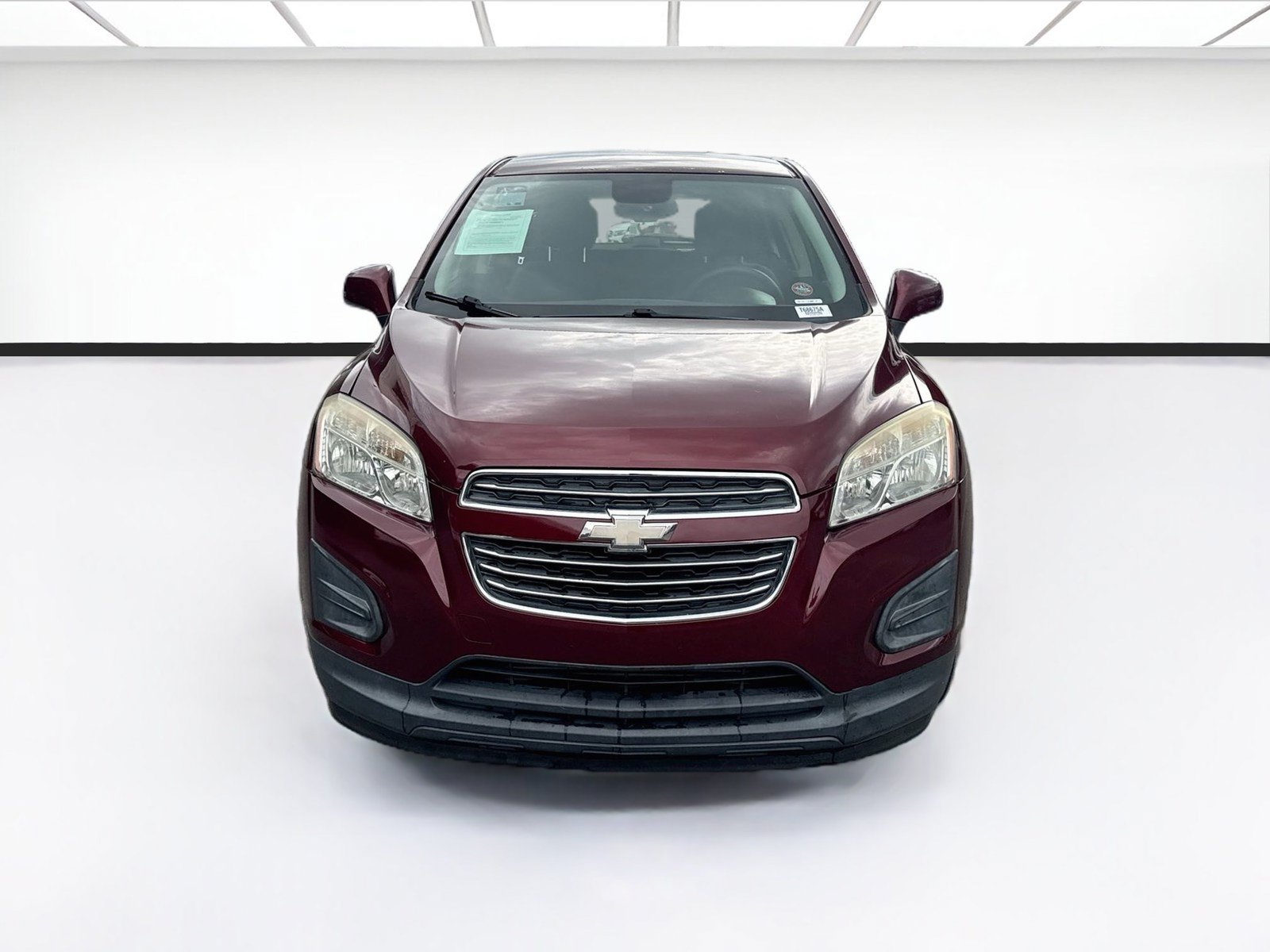 Used 2016 Chevrolet Trax LS w/ LPO, Cargo Package FWD image 2