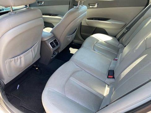 Used 2016 Kia Optima EX FWD image 13