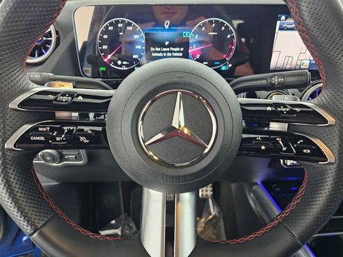 Certified 2025 Mercedes-Benz GLA 250 GLA 250 image 23