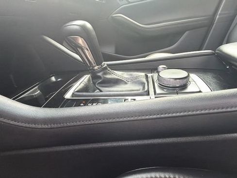 Used 2024 MAZDA MAZDA3 s FWD image 27