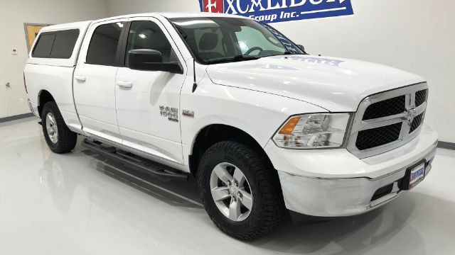 Used 2020 RAM 1500 Classic SLT AWD/4WD image 10