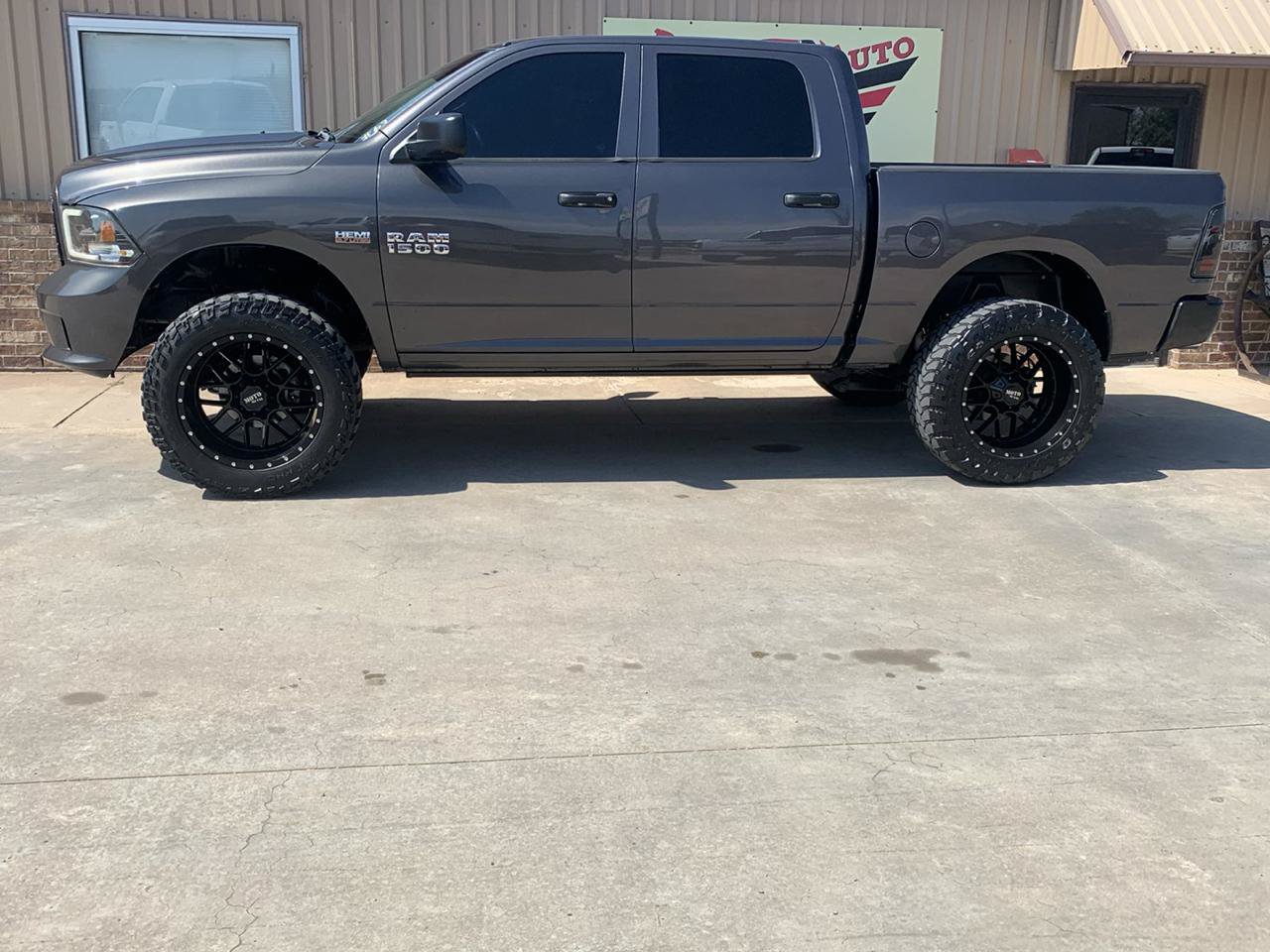 Used 2014 RAM 1500 Express AWD/4WD image 5