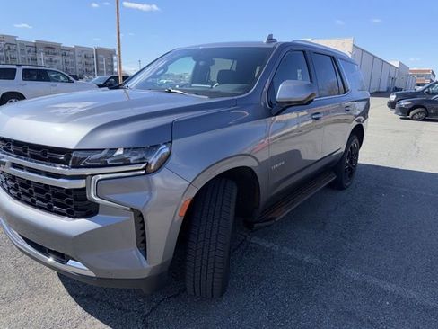 Used 2022 Chevrolet Tahoe LS w/ Driver Alert Package image 3
