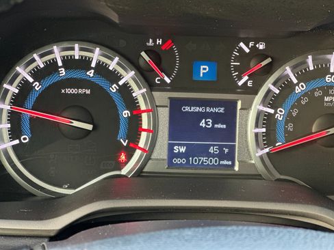 Used 2019 Toyota 4Runner TRD Off-Road image 24