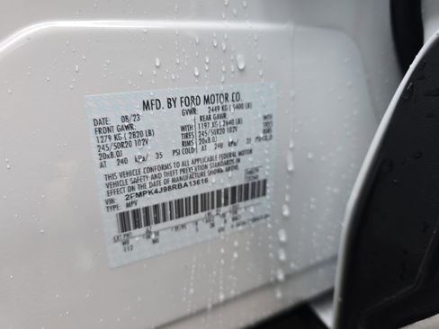 Used 2024 Ford Edge ST-Line image 36