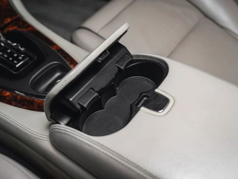 Used 2006 Jaguar XJ Vanden Plas RWD image 62