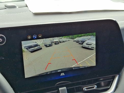 Used 2026 Chevrolet Equinox LT w/ Convenience Package II AWD/4WD image 19