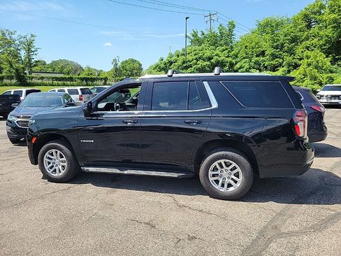 Used 2022 Chevrolet Tahoe LT w/ Luxury Package AWD/4WD image 20