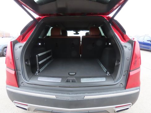 Used 2022 Cadillac XT5 Premium Luxury w/ Technology Package image 21