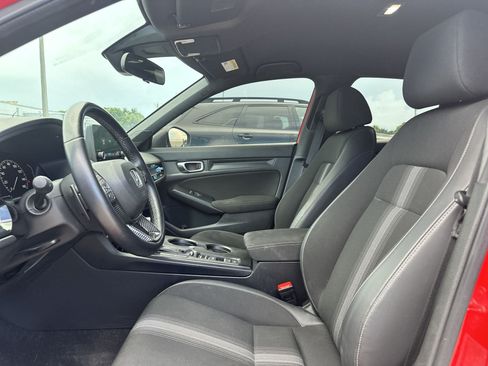 Used 2023 Honda Civic Sport image 13