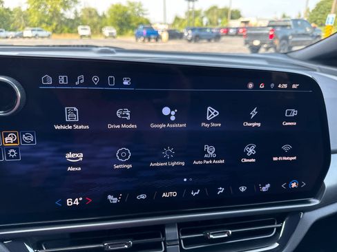 Certified 2024 Chevrolet Equinox EV RS image 15