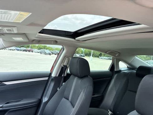 Used 2019 Honda Civic EX image 20