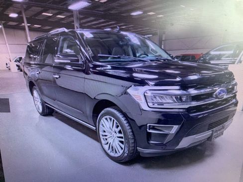 Used 2024 Ford Expedition Max Limited image 13