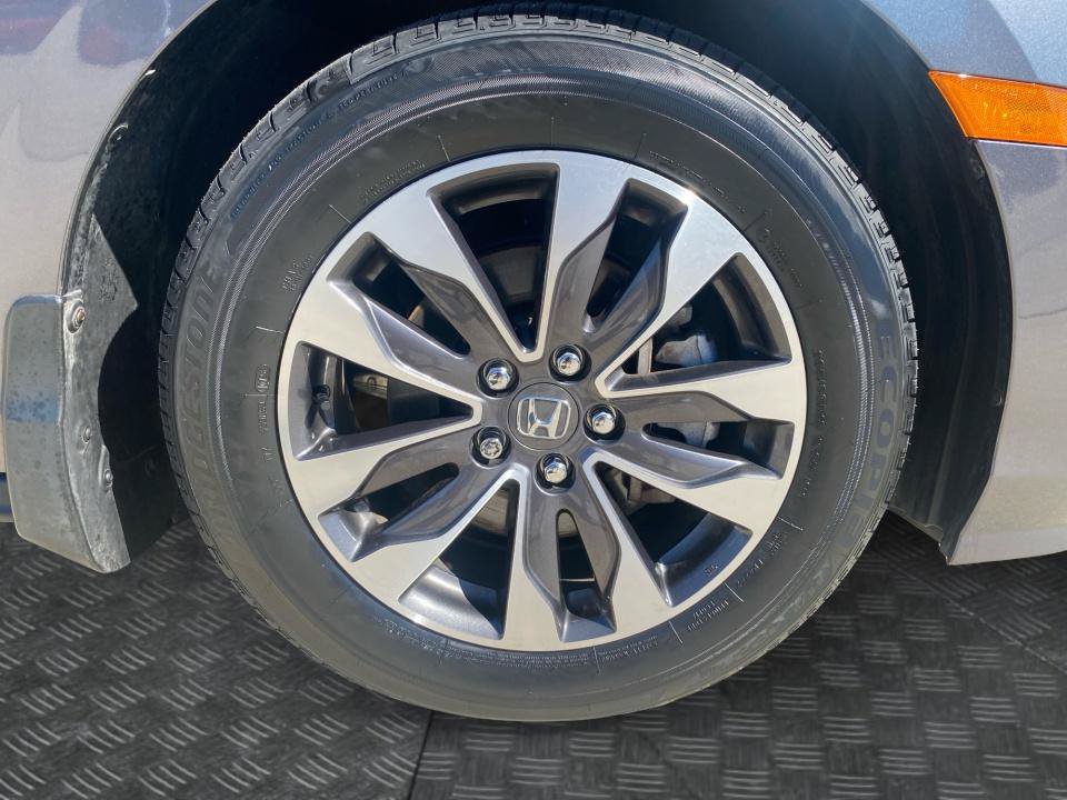 Certified 2024 Honda Odyssey EX-L image 25