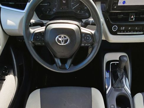 Used 2023 Toyota Corolla LE image 14